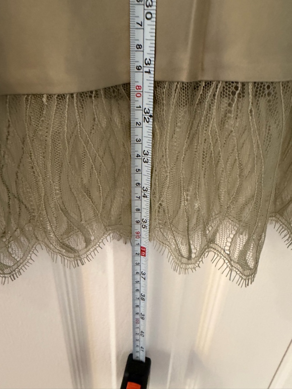 The Kooples Midi Skirt Size 0 Khaki Green Lace Trim Satin
Elastic Waist NWT - Picture 10 of 11